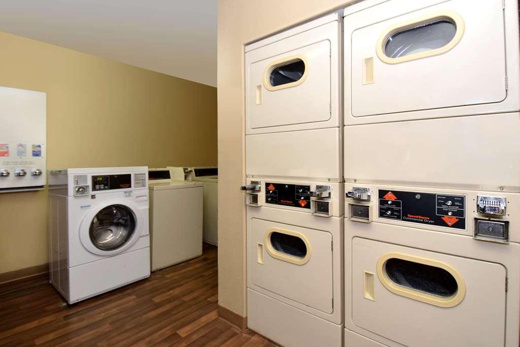 Extended Stay America Suites - Lubbock - Southwest Екстериор снимка