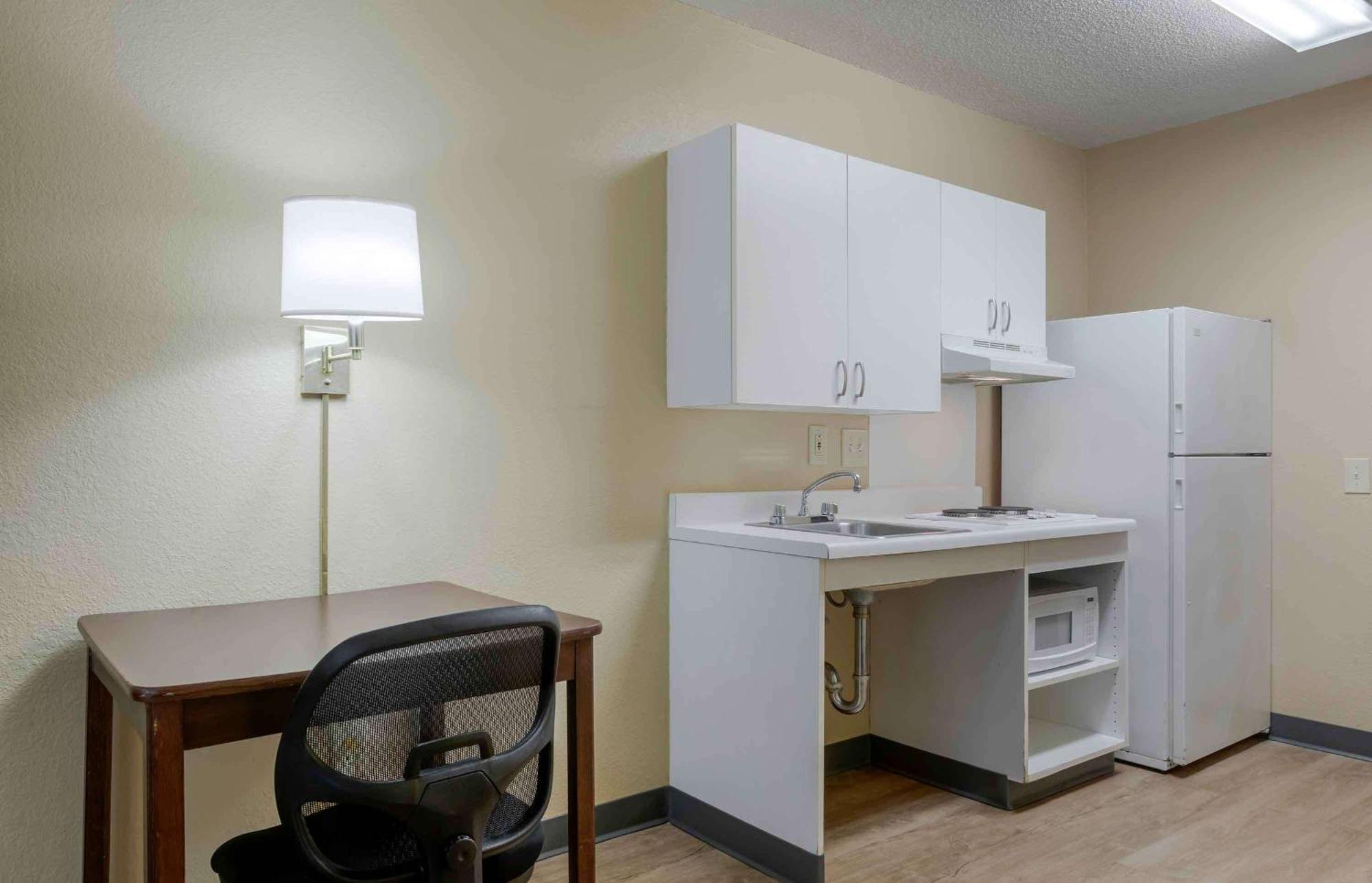 Extended Stay America Suites - Lubbock - Southwest Екстериор снимка