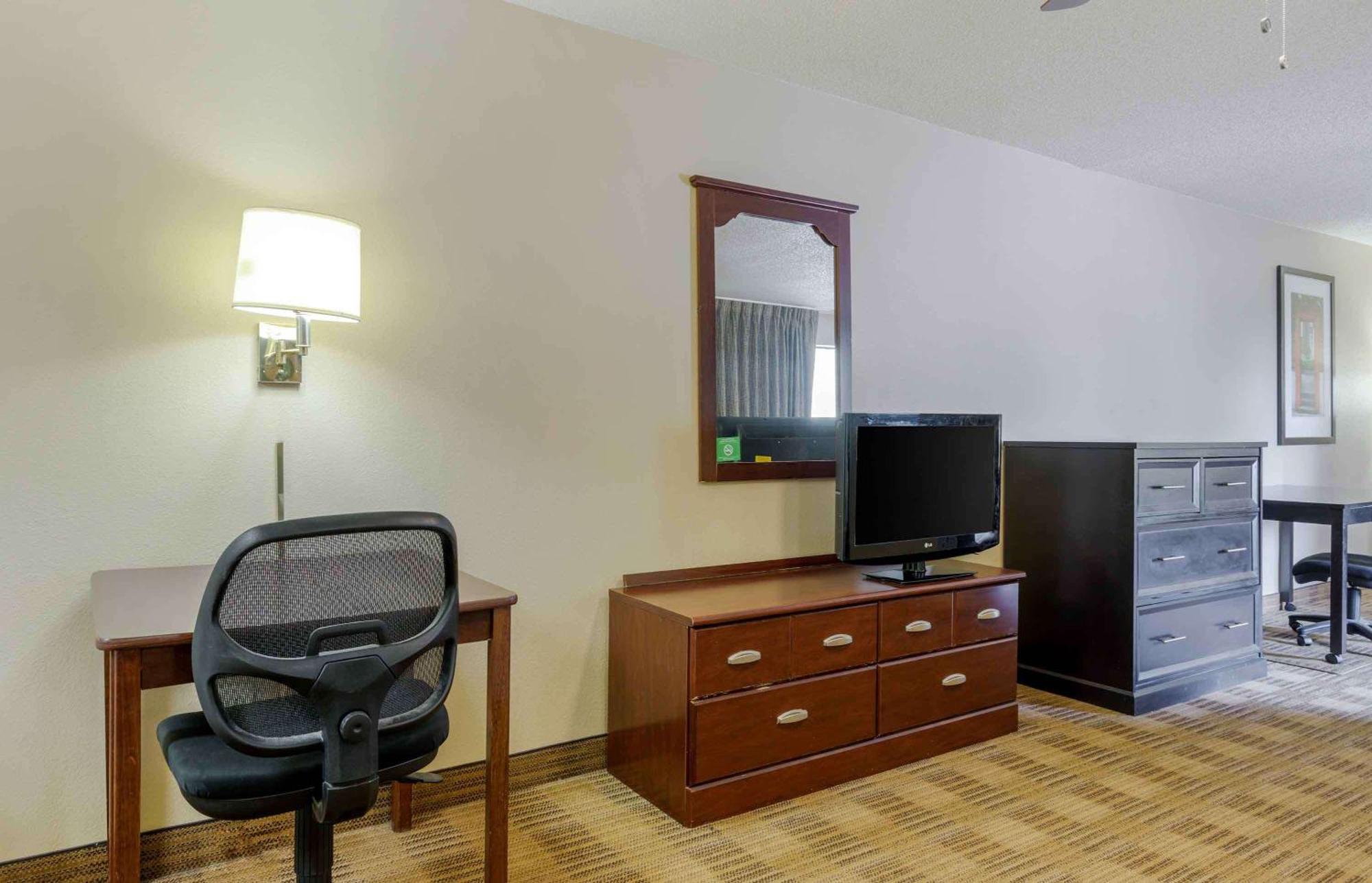 Extended Stay America Suites - Lubbock - Southwest Екстериор снимка